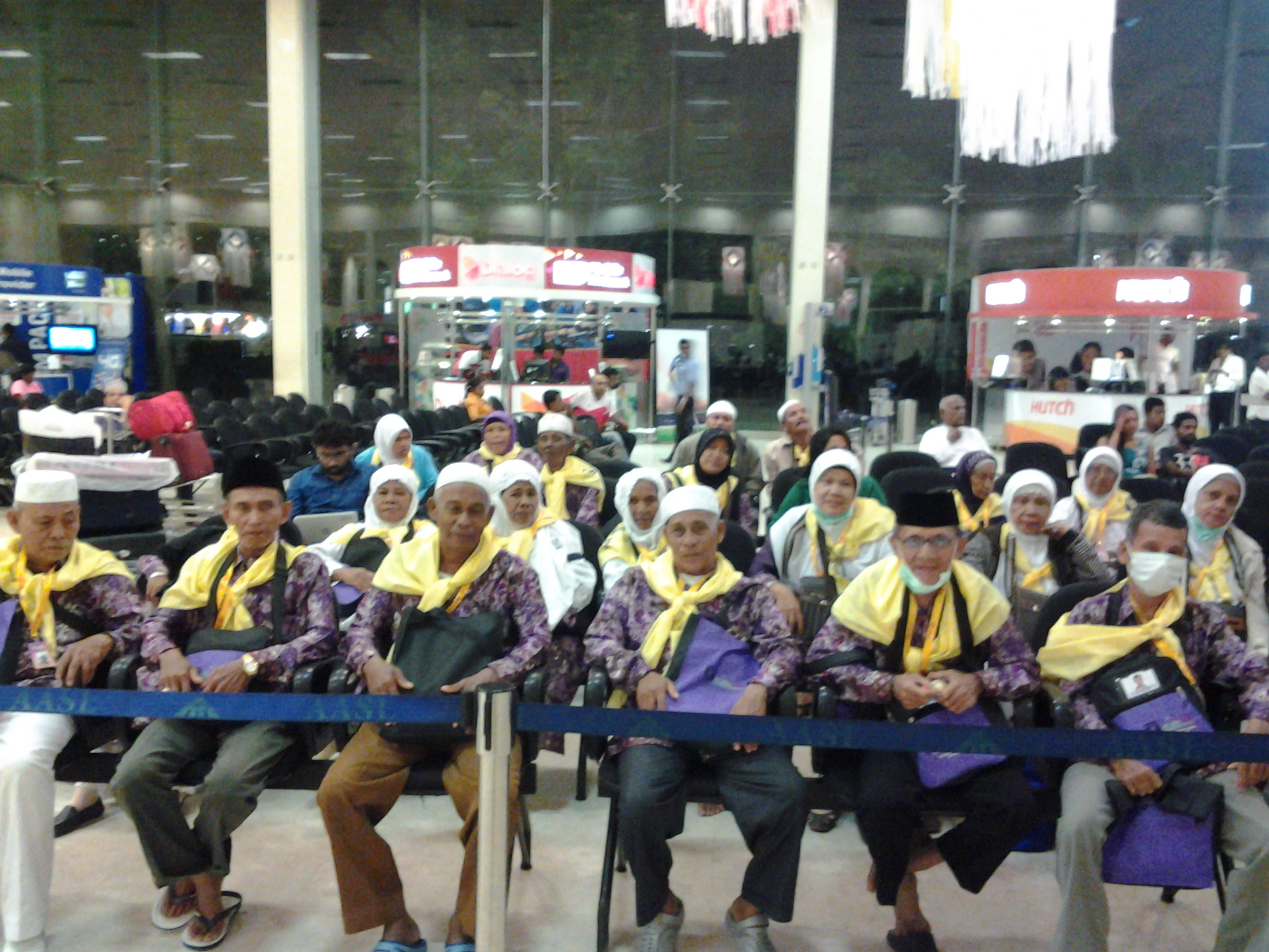 Suasana keberangkatan Jamaah El-Sha Tour 